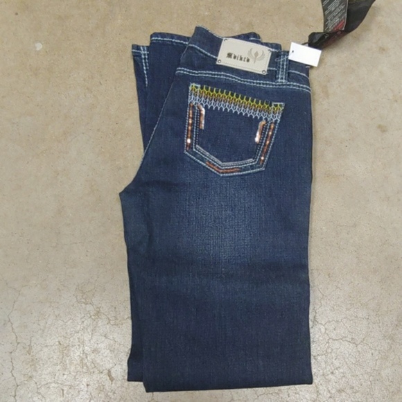 Adktd ladies boot cut jeans.  Long inseam. - Picture 3 of 3